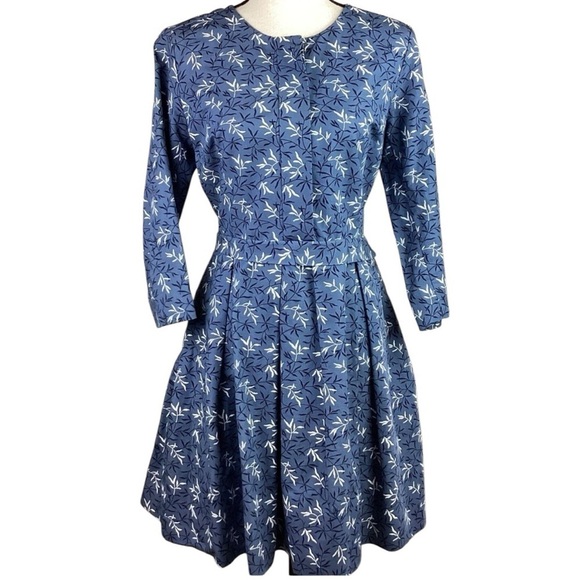 Gap Designed and Crafted Dress Fit & Flare Pockets- Women’s 6- Bamboo Leaf Print - Picture 2 of 13